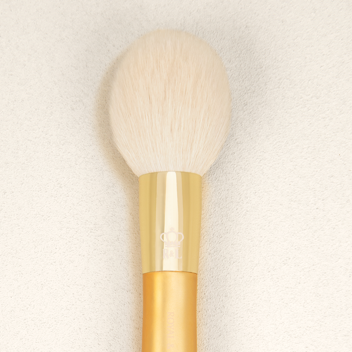 OMNIA® Rose Gold Powder Brush – Graftobian Make-Up Company