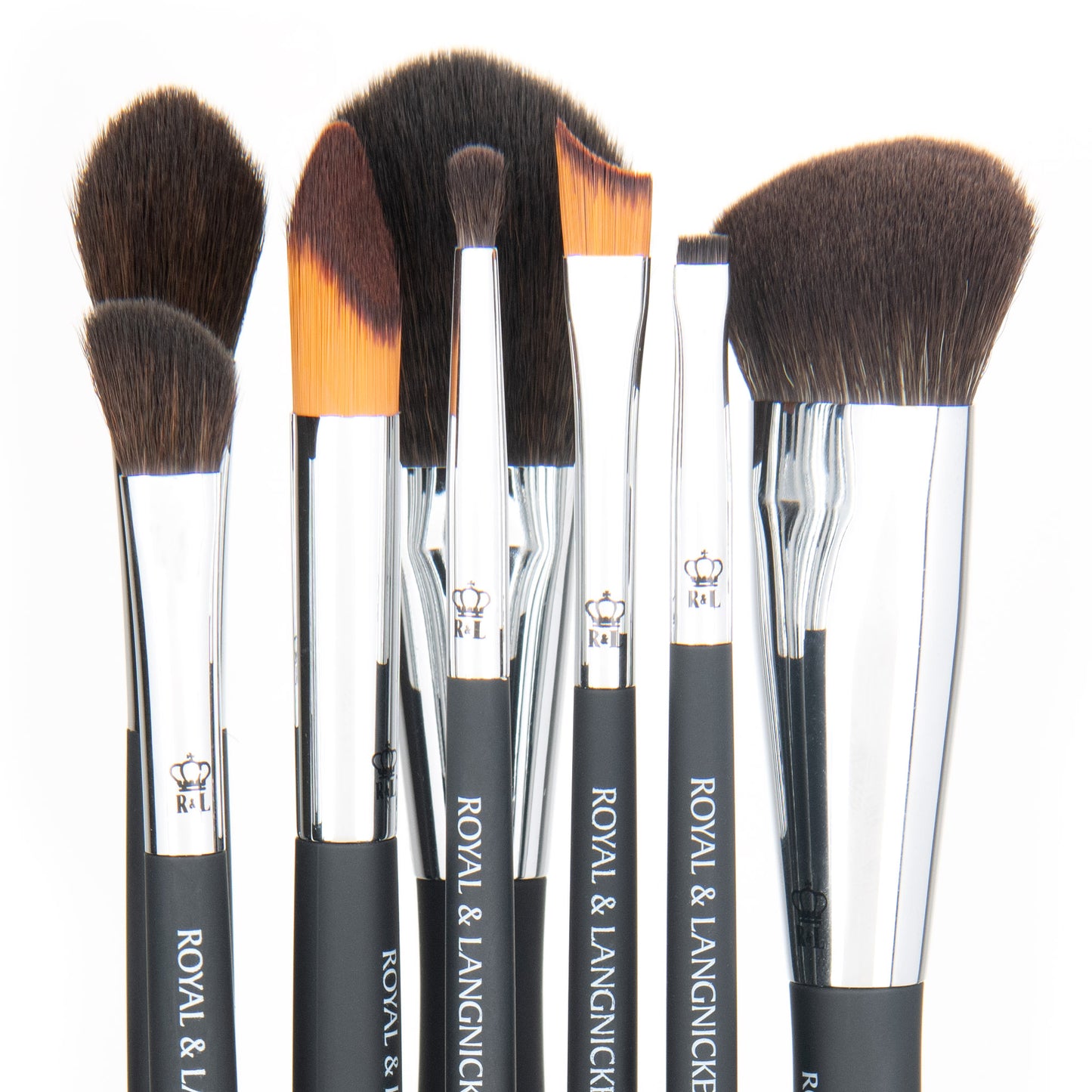 
                  
                    OMNIA® Artist Favorites - Alexandra Cardoso 9pc Bundle
                  
                